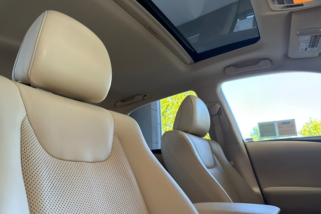 Thumbnail: 2015 Lexus RX - 10