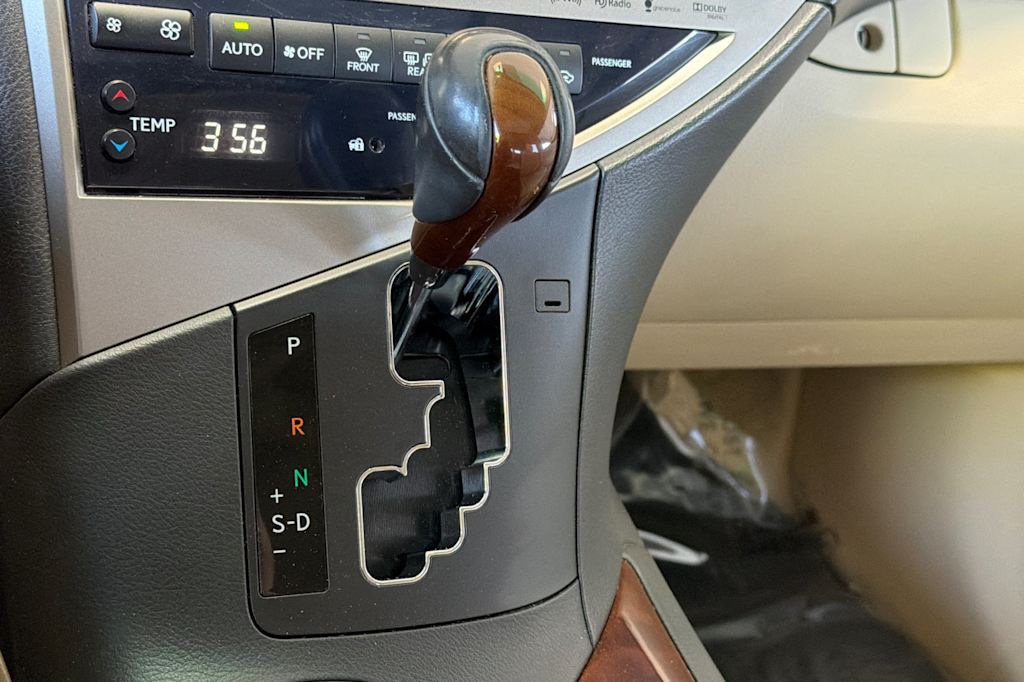 Thumbnail: 2015 Lexus RX - 15