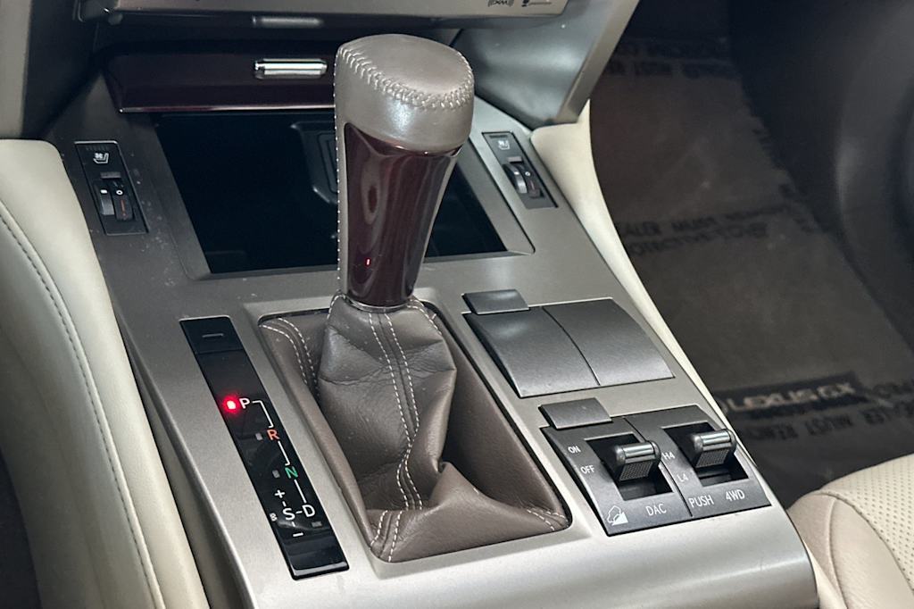 Thumbnail: 2017 Lexus GX - 14