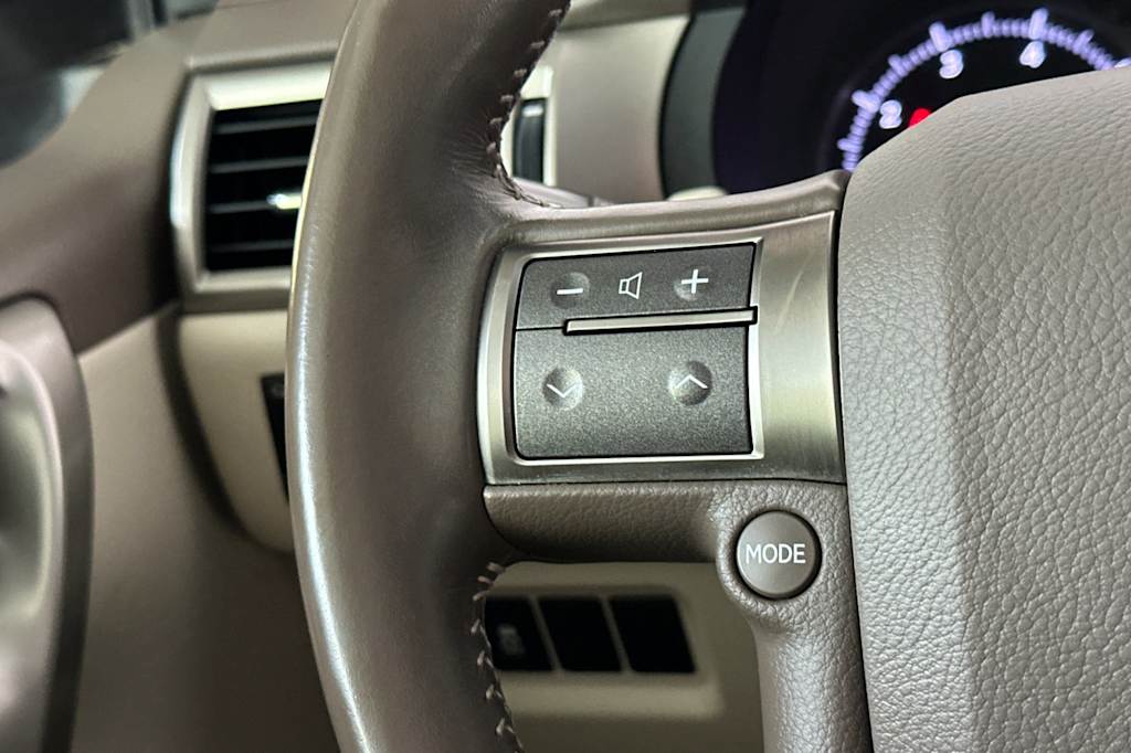 Thumbnail: 2017 Lexus GX - 31