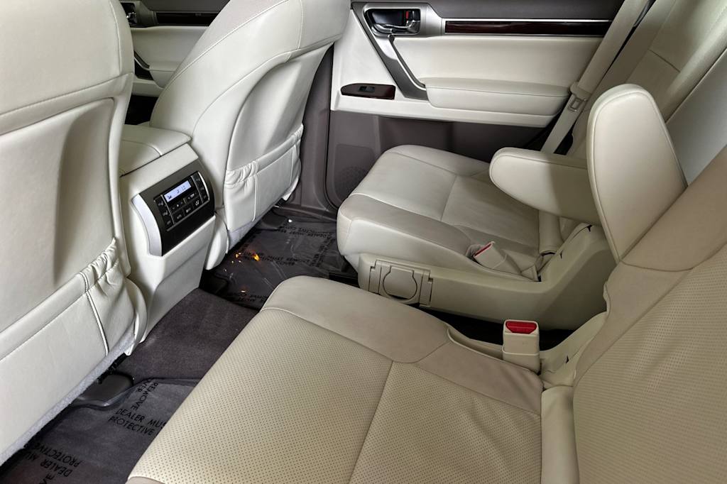 Thumbnail: 2017 Lexus GX - 10