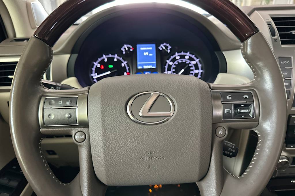 Thumbnail: 2017 Lexus GX - 30