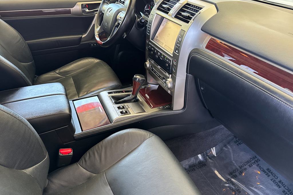 Thumbnail: 2017 Lexus GX - 12
