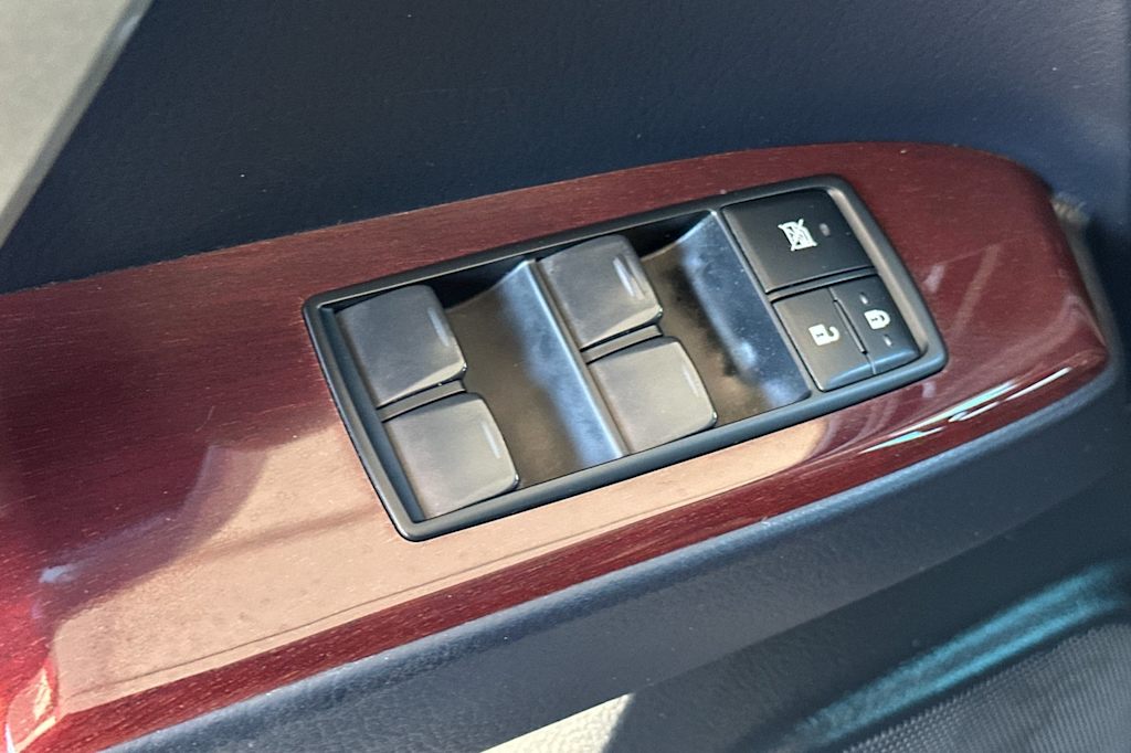 Thumbnail: 2019 Lexus GX - 23