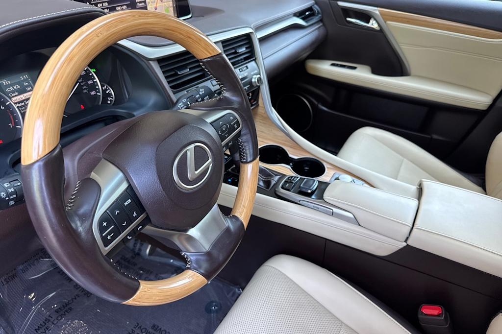 Thumbnail: 2019 Lexus RX - 9