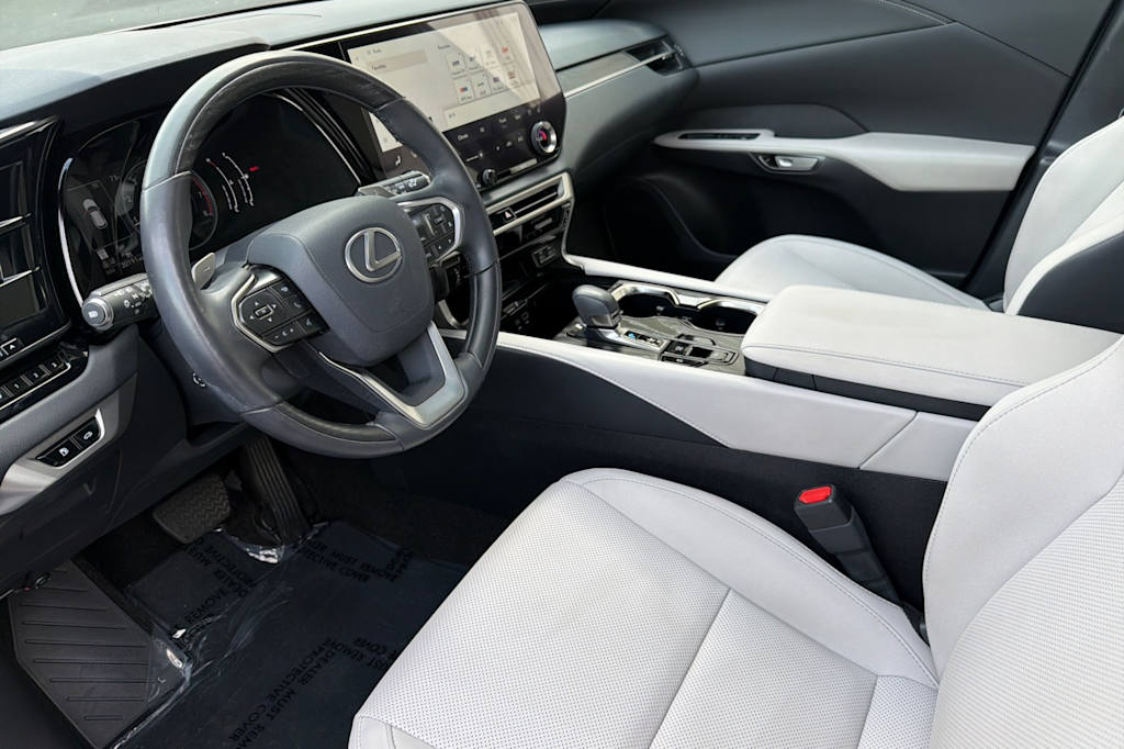 Thumbnail: 2024 Lexus RX - 9