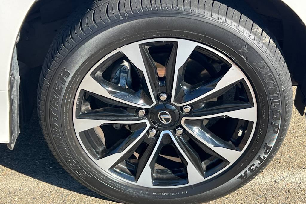 Thumbnail: 2021 Lexus LX - 6