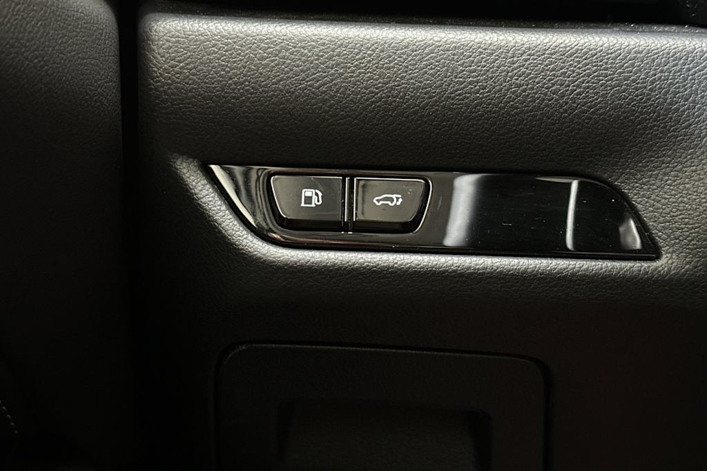 Thumbnail: 2025 Lexus ES - 33