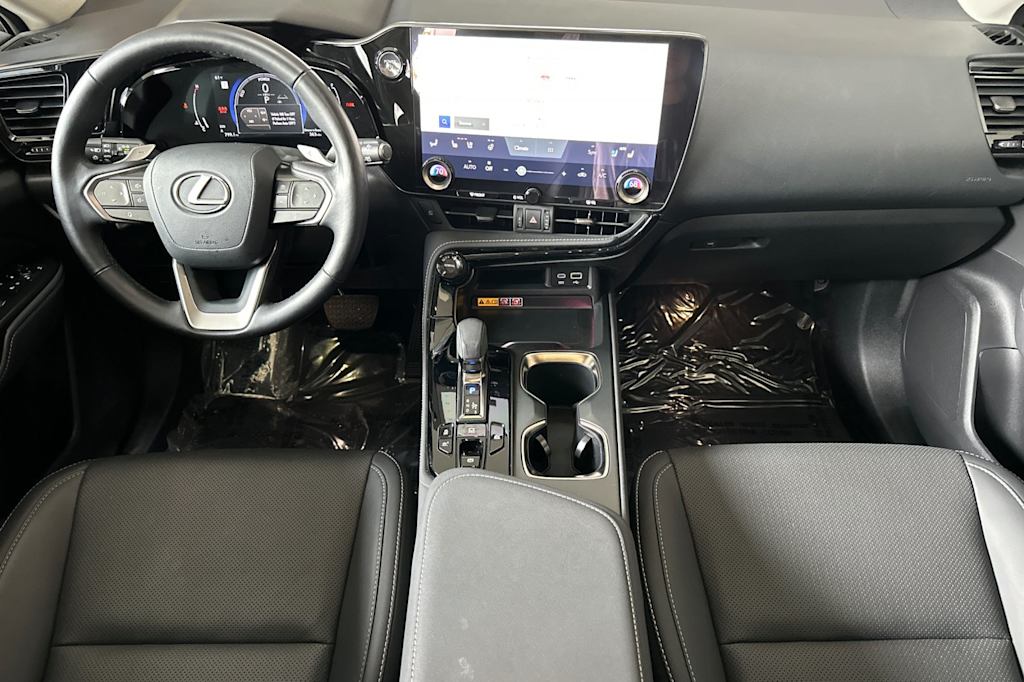 Thumbnail: 2025 Lexus ES - 2