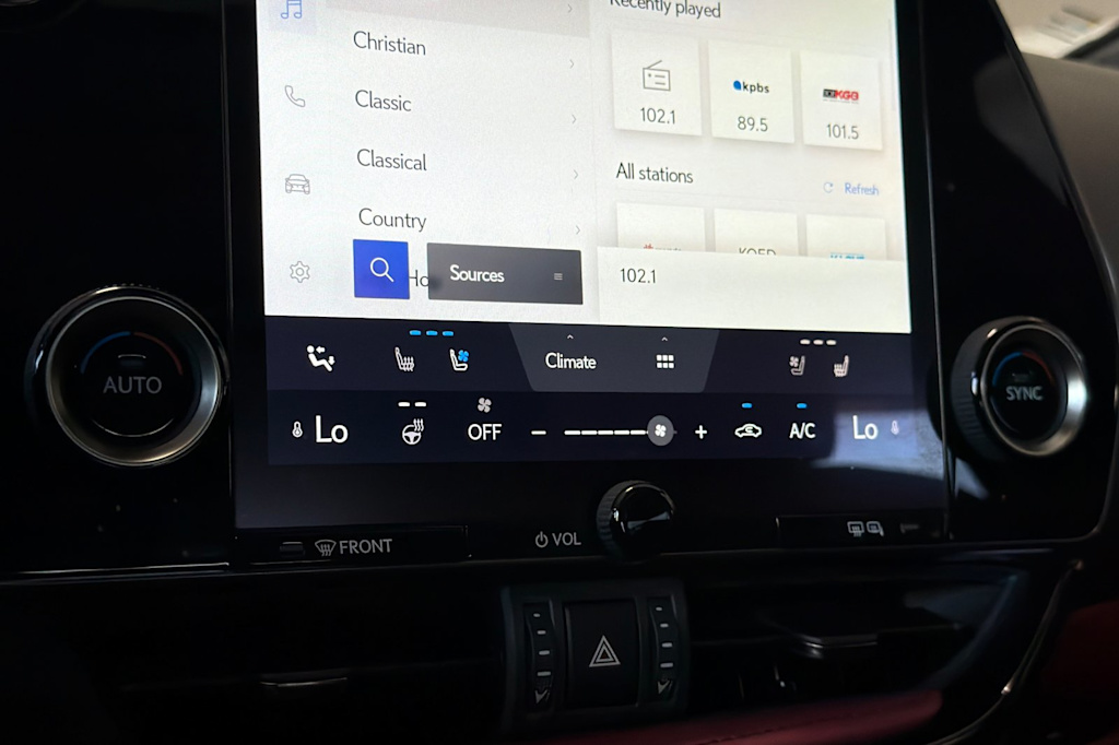 Thumbnail: 2024 Lexus ES - 27
