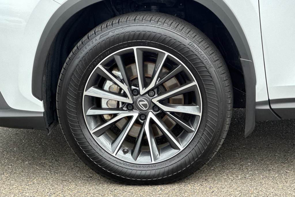 Thumbnail: 2026 Lexus ES - 8