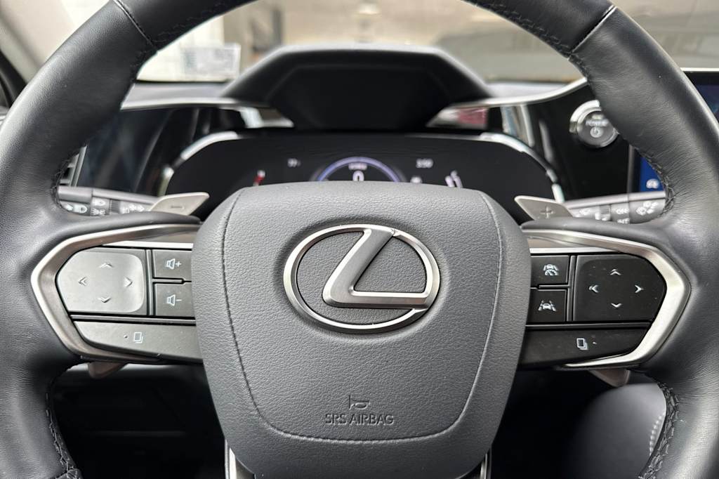 Thumbnail: 2026 Lexus ES - 28