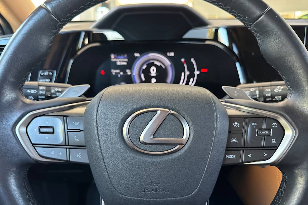 Thumbnail: 2024 Lexus ES - 28