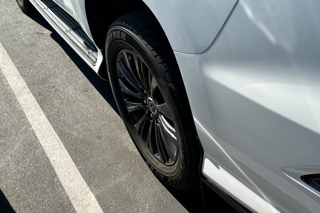 Thumbnail: 2022 Lexus GX - 6