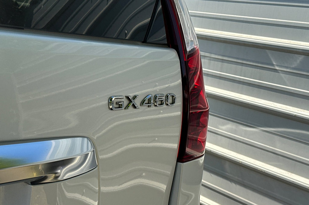 Thumbnail: 2022 Lexus GX - 10