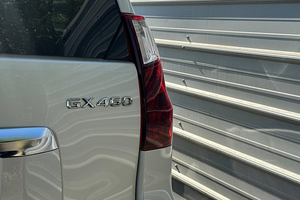 Thumbnail: 2022 Lexus GX - 17