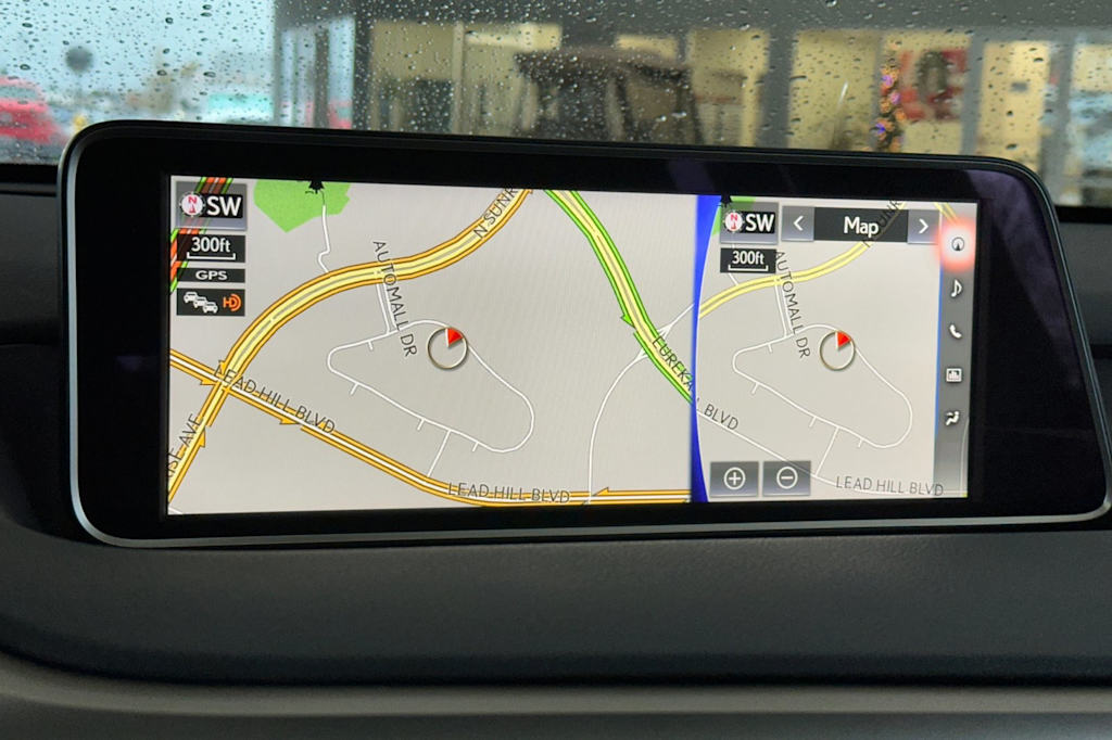 Thumbnail: 2019 Lexus RX - 28