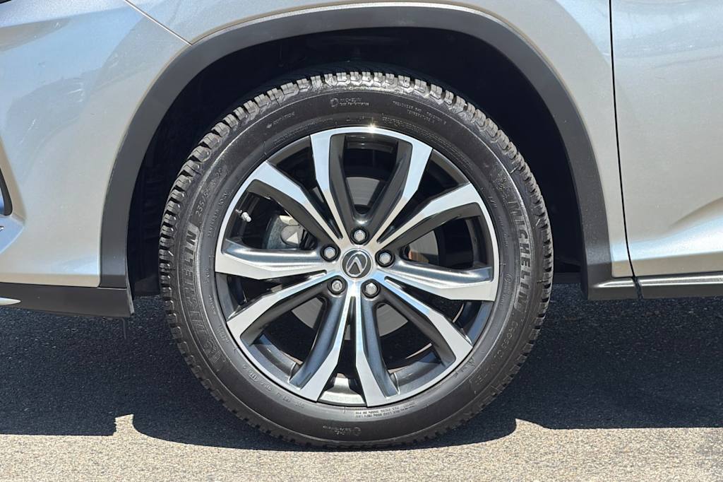Thumbnail: 2020 Lexus RX - 8