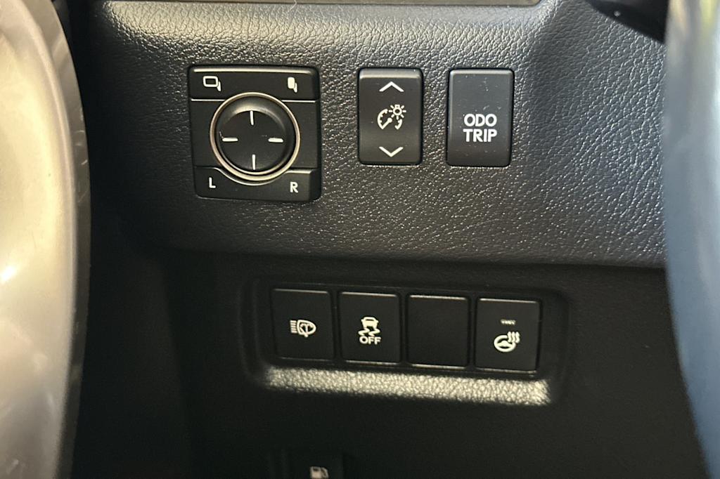 Thumbnail: 2019 Lexus GX - 34
