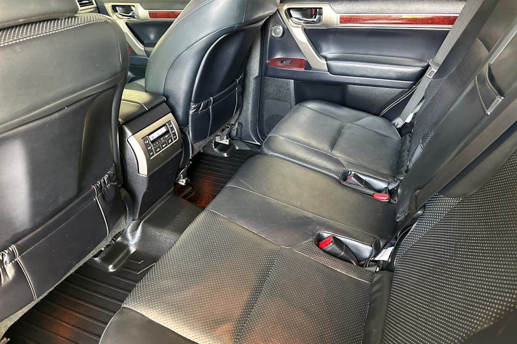 Thumbnail: 2019 Lexus GX - 12
