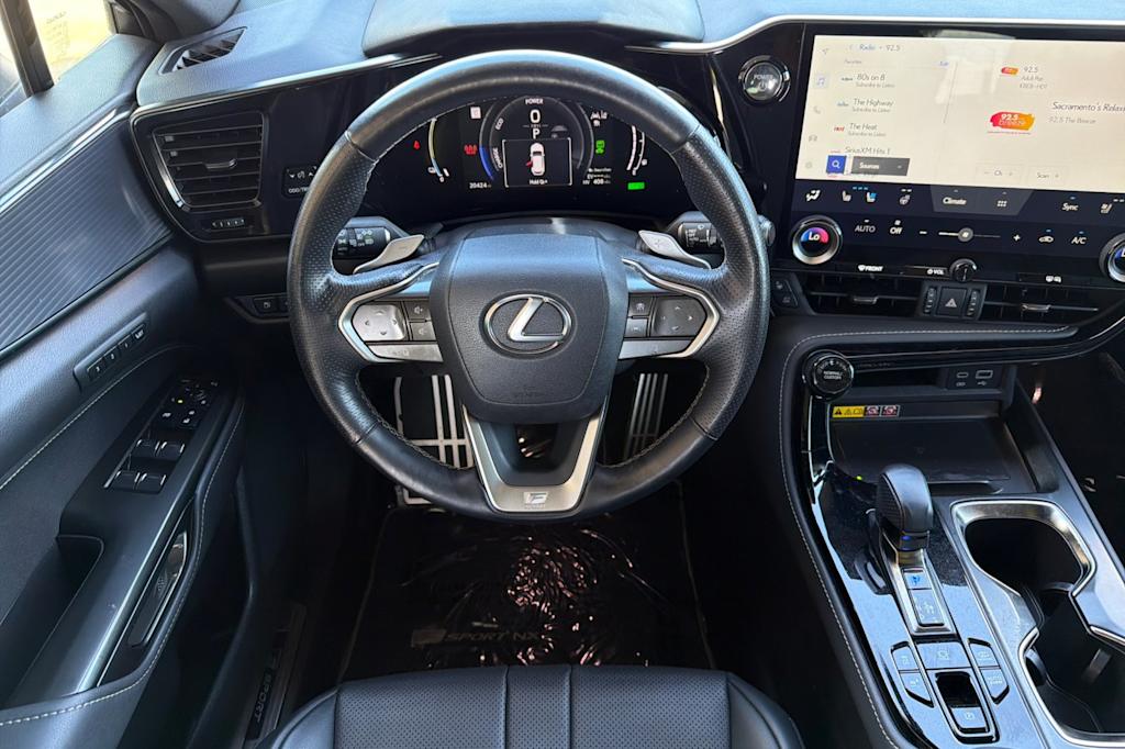 Thumbnail: 2025 Lexus ES - 11