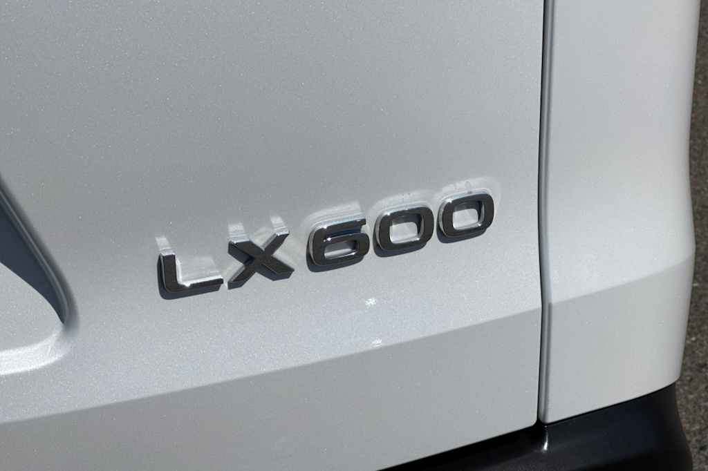 Thumbnail: 2023 Lexus LX - 33
