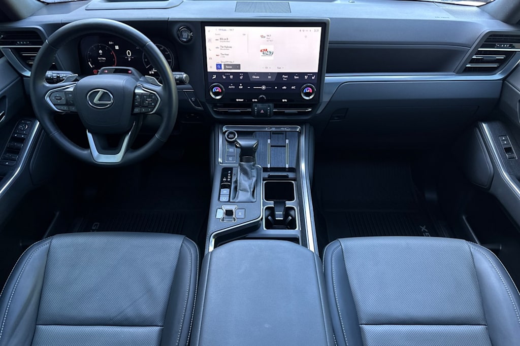 Thumbnail: 2024 Lexus ES - 2