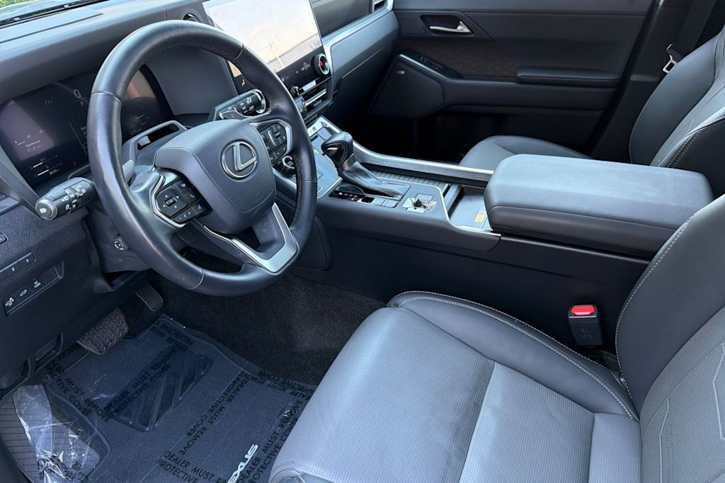 Thumbnail: 2024 Lexus ES - 10