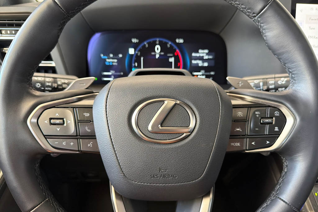 Thumbnail: 2024 Lexus ES - 29