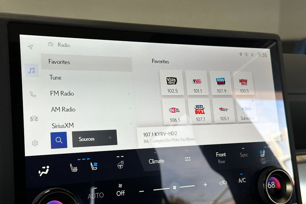 Thumbnail: 2024 Lexus ES - 14