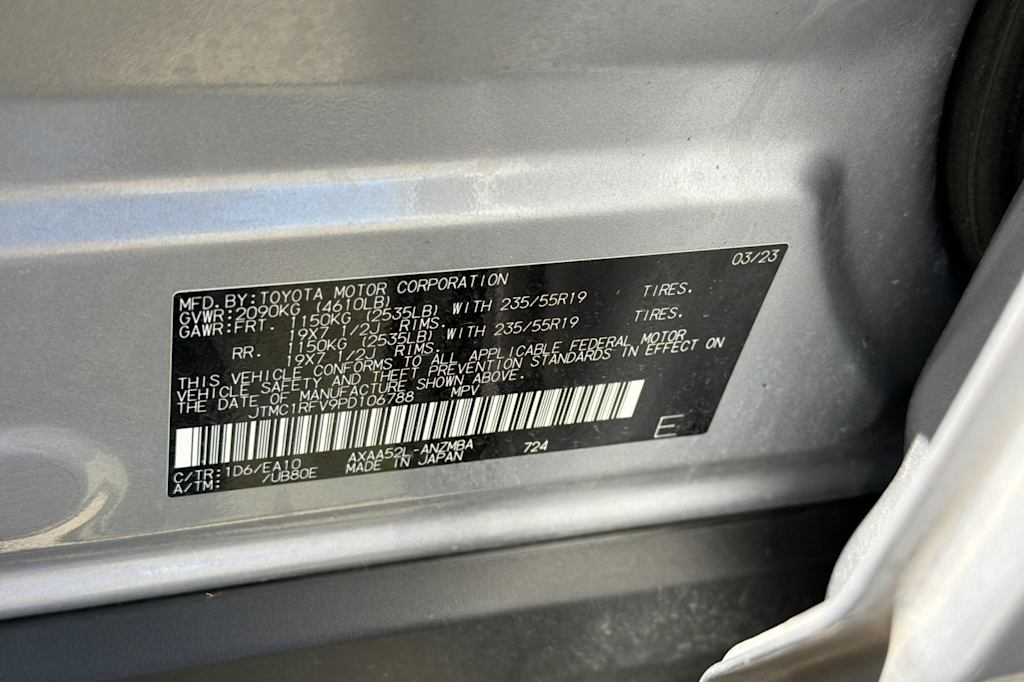 Thumbnail: 2023 Toyota RAV4 - 18