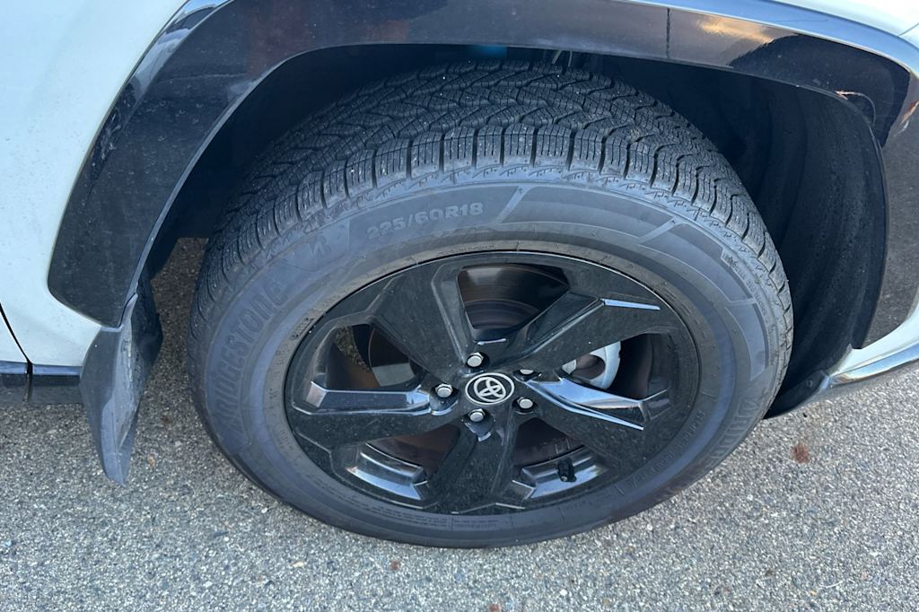 Thumbnail: 2020 Toyota RAV4 - 5