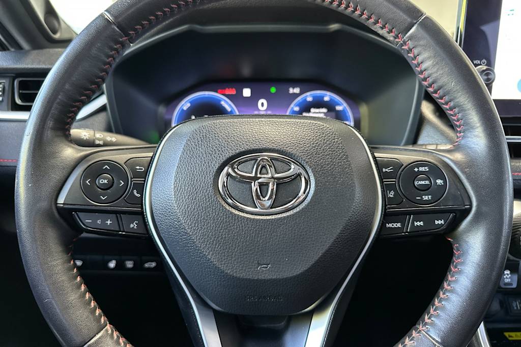 Thumbnail: 2023 Toyota RAV4 - 29