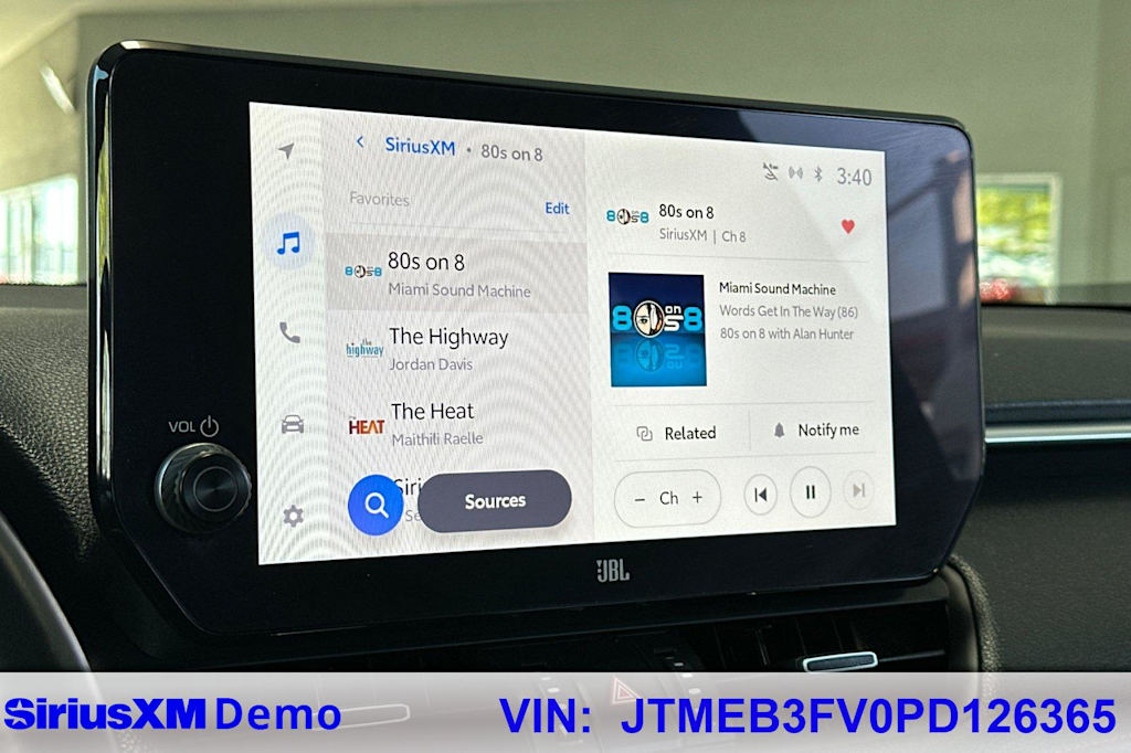 Thumbnail: 2023 Toyota RAV4 - 34