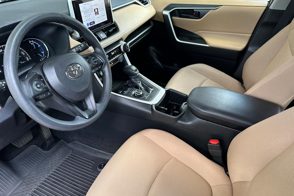 Thumbnail: 2025 Toyota RAV4 - 8