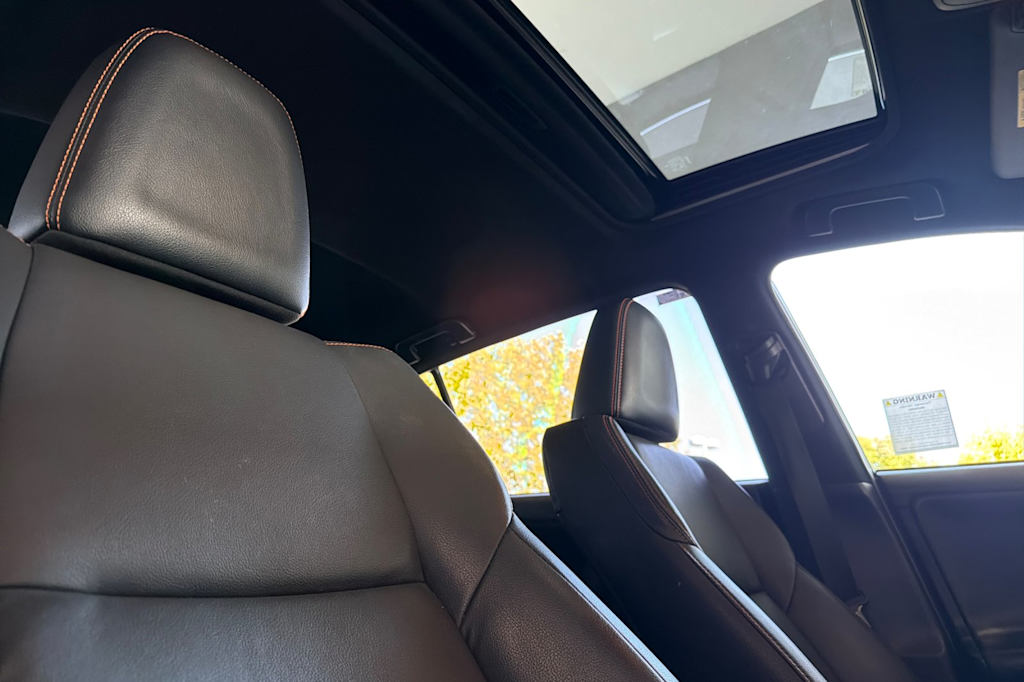 Thumbnail: 2018 Toyota RAV4 - 23
