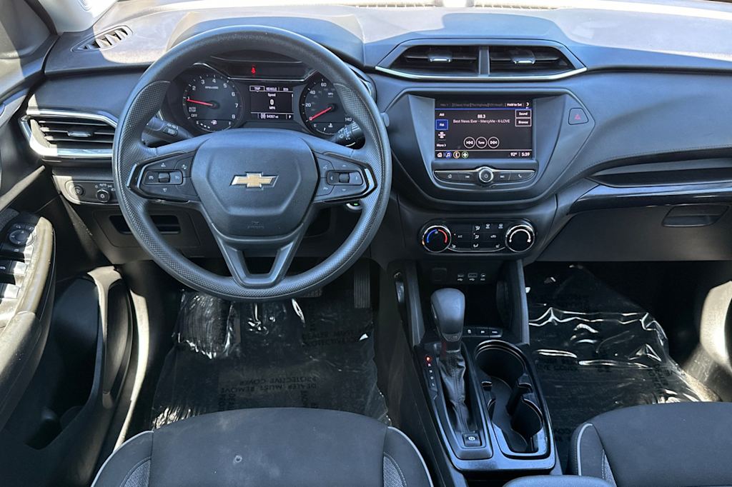 Thumbnail: 2023 Chevrolet TrailBlazer - 9