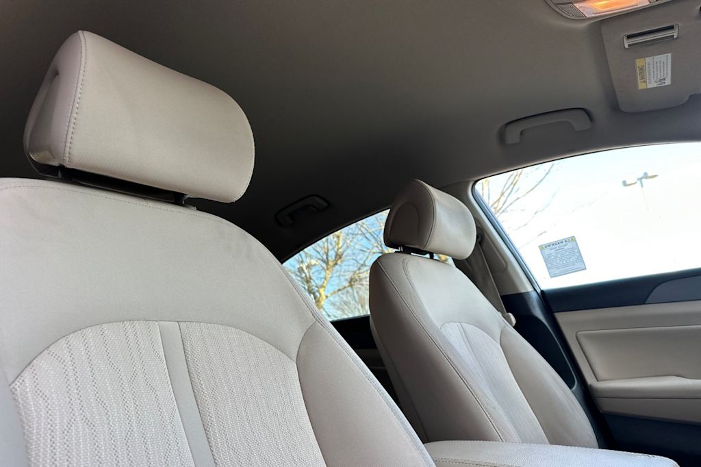 Thumbnail: 2016 Hyundai Sonata - 11