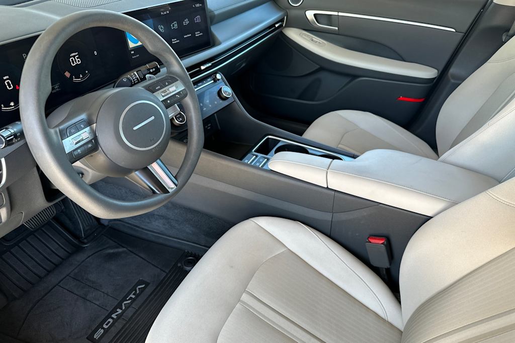 Thumbnail: 2024 Hyundai Sonata - 8