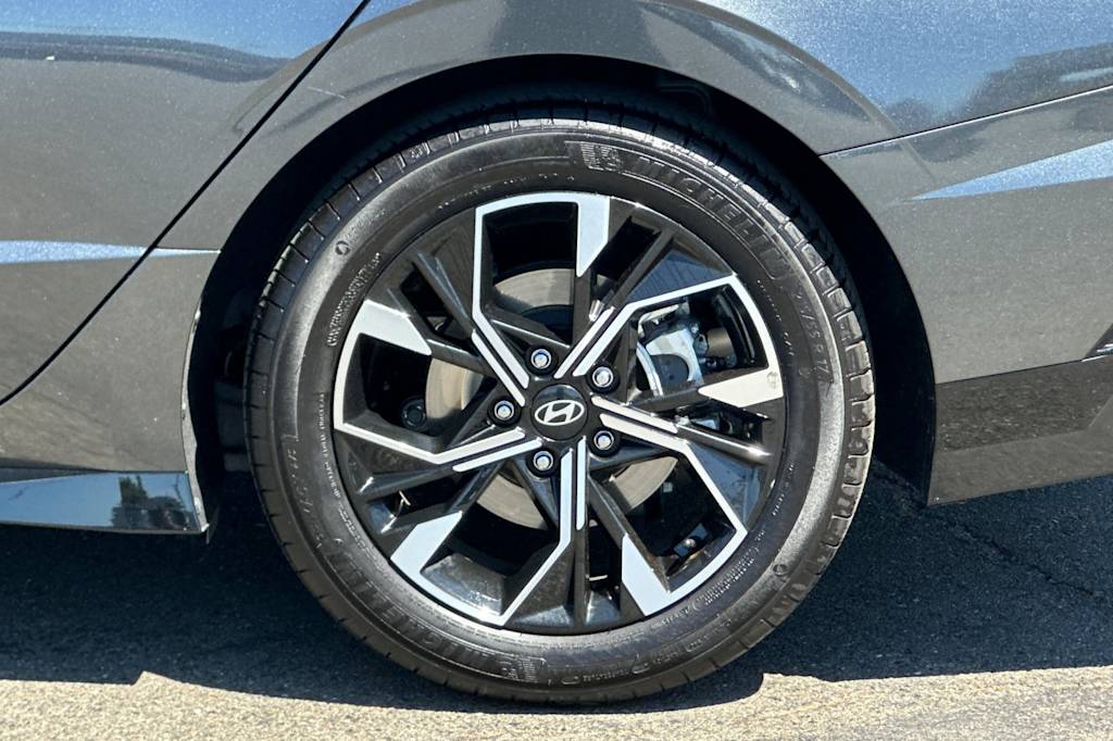 Thumbnail: 2024 Hyundai Sonata - 7