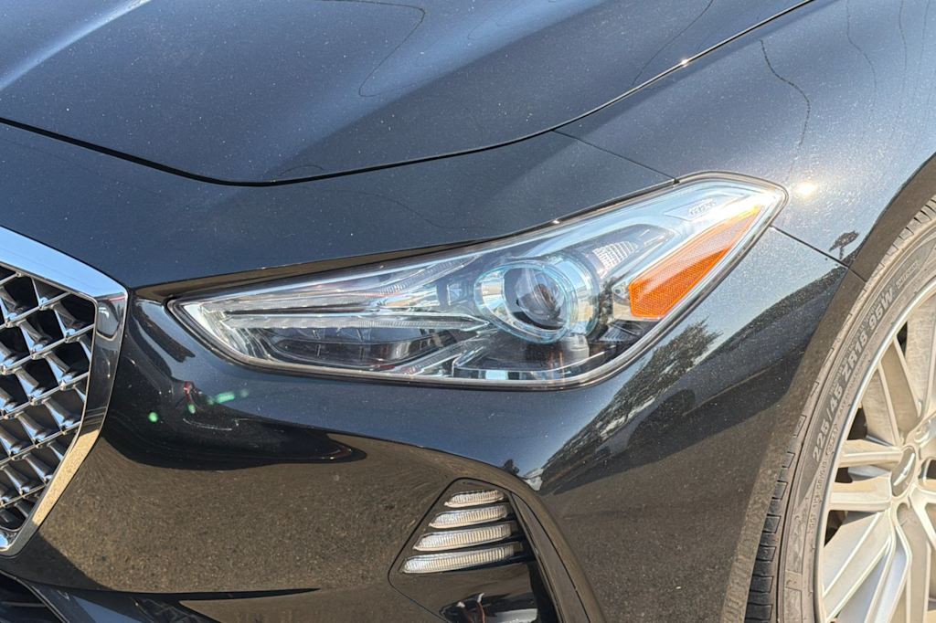 Thumbnail: 2021 Genesis G70 - 12