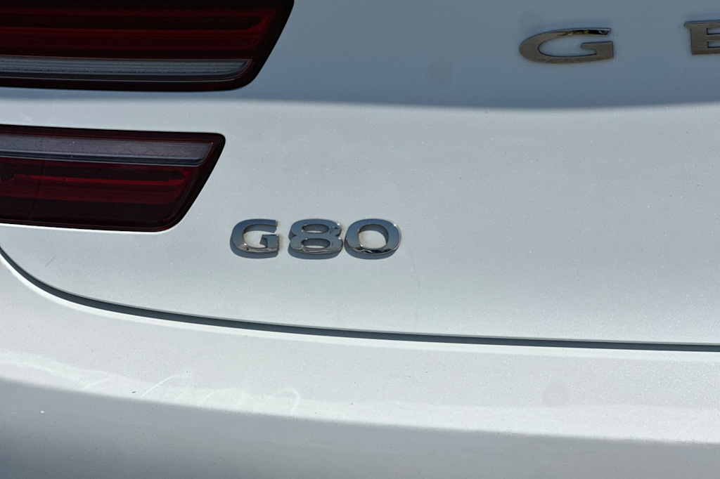 Thumbnail: 2023 Genesis G80 - 33