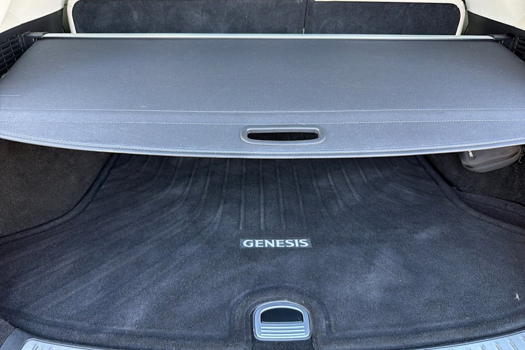 Thumbnail: 2023 Genesis GV70 - 14