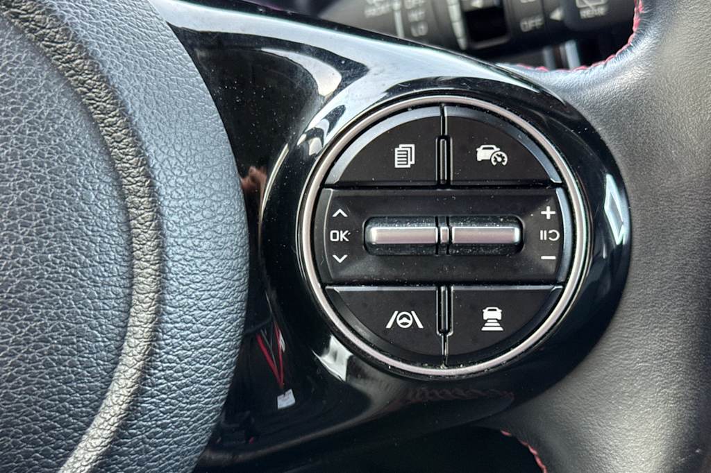 Thumbnail: 2023 Kia Soul - 31