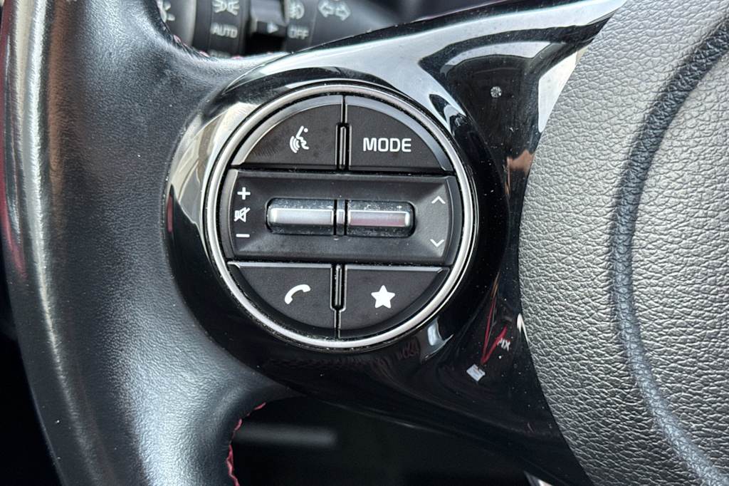 Thumbnail: 2023 Kia Soul - 30