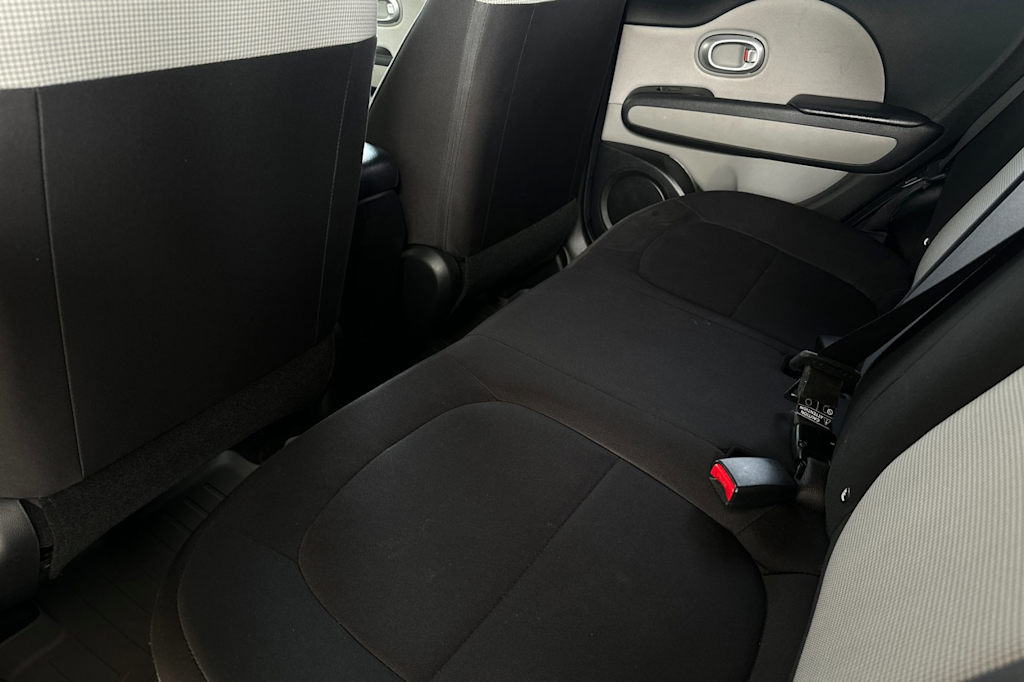 Thumbnail: 2015 Kia Soul - 11