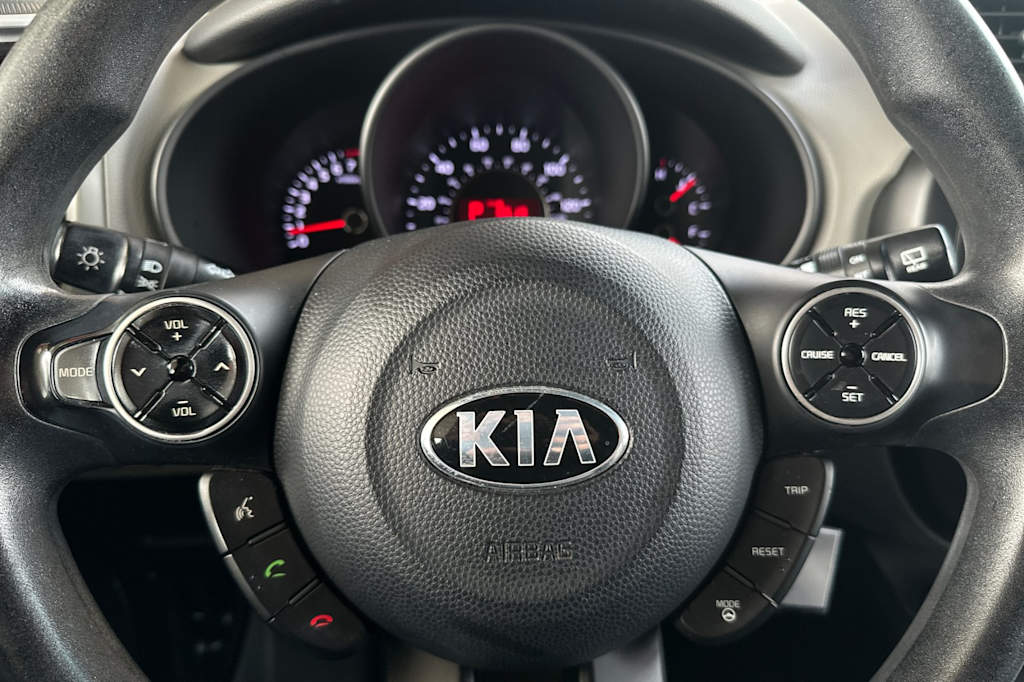 Thumbnail: 2015 Kia Soul - 26
