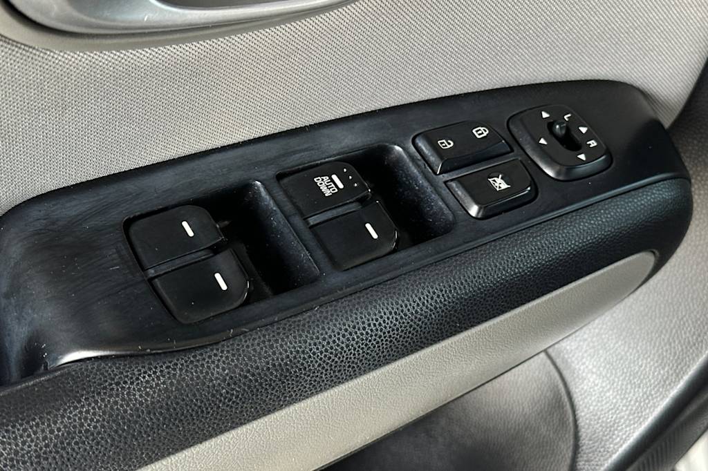 Thumbnail: 2015 Kia Soul - 23