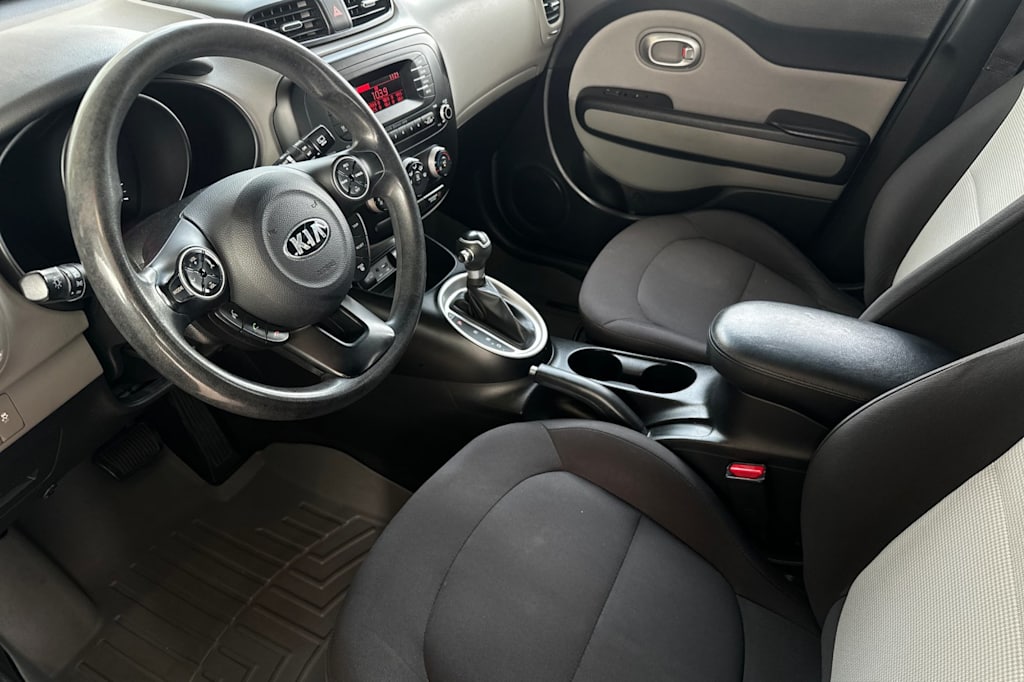 Thumbnail: 2015 Kia Soul - 9