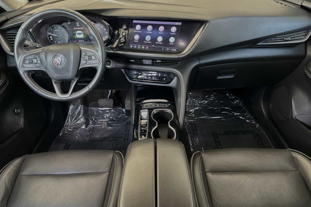 2021 Buick Envision Essence 2